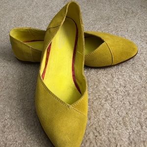 TOMS jutti flats in flashing yellow